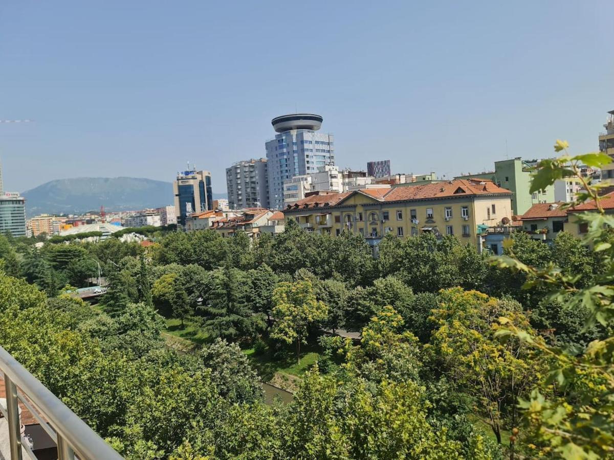 Penthahouse Shallvare Tirana Exterior photo
